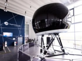 Logo des Holiday Inn Berlin Airport